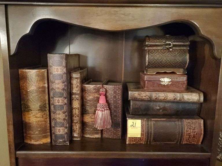 10 storage boxes