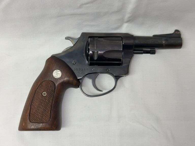 Charter Arms Bulldog .44 Special 3” Barrel 5-Shot Revolver. Inspect at Expert Outfitters in North Lima, Ohio.Buyer will be responsible to pay FFL paperwork fees to Expert Outfitters.