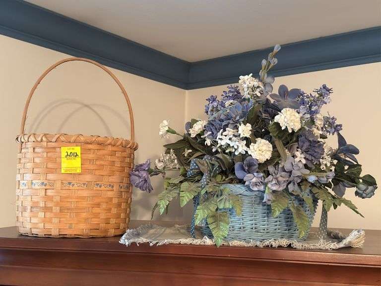 JK 319 8.3 8 inch stenciled, basket and blue basket with floral.  Master BR