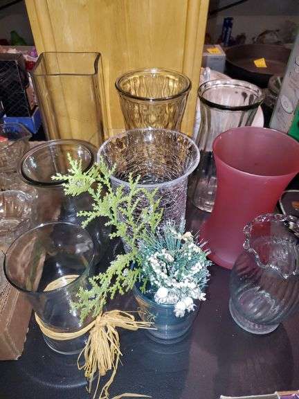 Set of (9) Assorted Vases - Bid-Assets Online Auctions