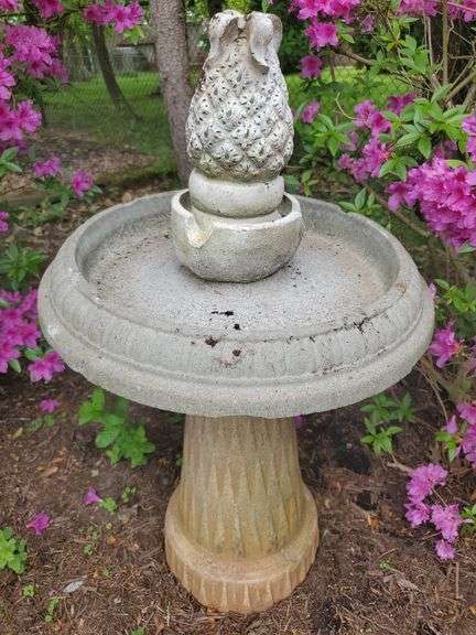 Concrete Bird Bath/ Fountain, Shepherds Hook, and Metal Sun/Moon Yard Art