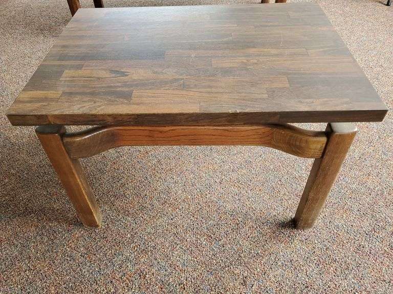 Mid Century Modern Jens Risom Style Floating Formula Side Table (28 in W X 20 in DX 18 in h) with Coffee Table (48 in wide X 20 in DX 15 in H - Set of 2. See photos. Inspect at preview