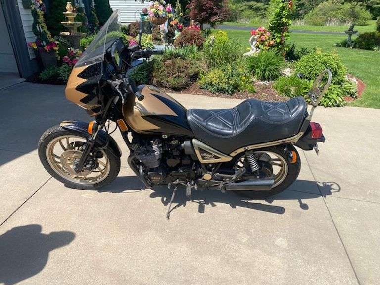 1983 Yamaha Midnight Maxim motorcycle, black with gold, 23k miles,  recent new tires at a cost of almost $1000.00, one owner, always stored in garage, rare bike as this model only made one year.  Payment in full by certified check payable to Basinger Auction Service at time of pickup on days noted.