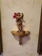 (2) mirrored brass candle sconces, 1 minerature wall shelf with figurine, and framed and matted floral art works by Laurel Lehman 20 in square. All for your bid! Master bathroom