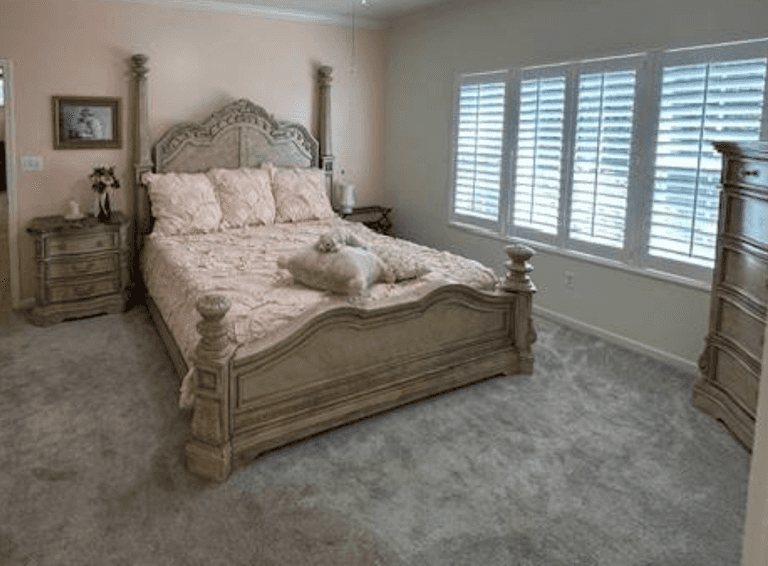 Super Clean Furnishings, Appliances, and Household Items from beautiful Canfield Condo!, Canfield, OH