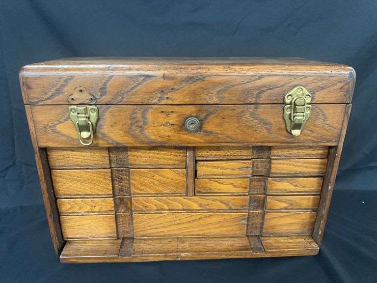 2009 Chrysler Town & Country Van, Quality Furniture, Lawn/Garden, Decor, Art, Household, North Lima, OH