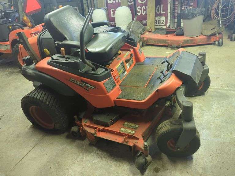 Kubota ZD326 Serial Number: 20665 Model: RCK60P-331Z Hours:2017 Runs and Operates as it should. Just replaced with a newer model. Needs a new battery and air in rear tire.