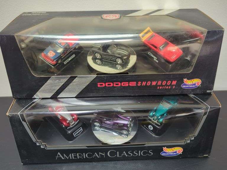 Hot Wheels collectibles including Dodge showroom series 1 16251 and American classics 16262. Both for your bid