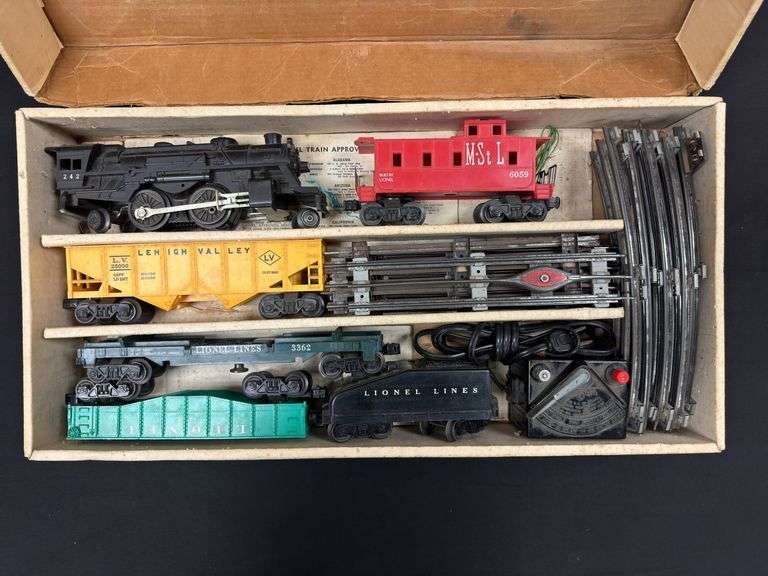 Vintage Lionel Electric Train Set