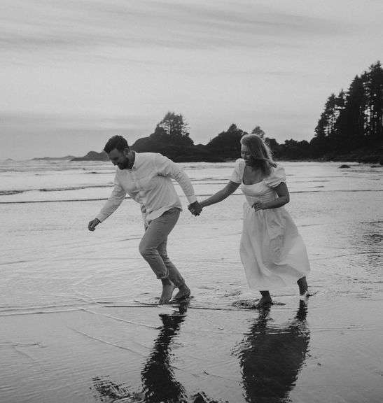 1-Hour Photo Shoot with Jen McLeod Photography