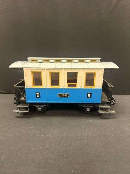 LGB Passenger car, blue/white