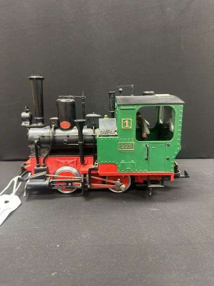 LGB Locomotive, green