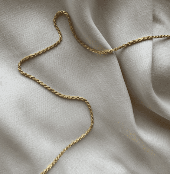 The "Euphoria Chain" by Dolvé Collection
