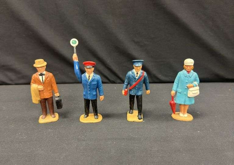 LGB Figurines