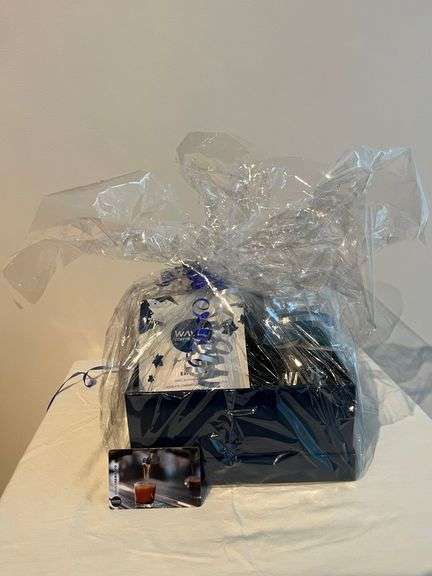 Waves Coffee House Gift Card and Basket