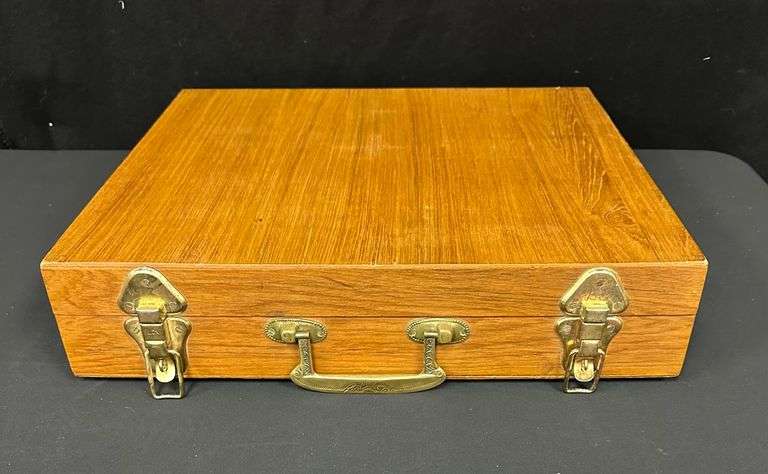 8 Place Vintage Cutlery Set with Box