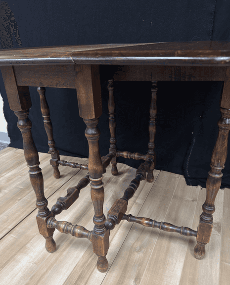 Double Drop Leaf Gate Leg Table