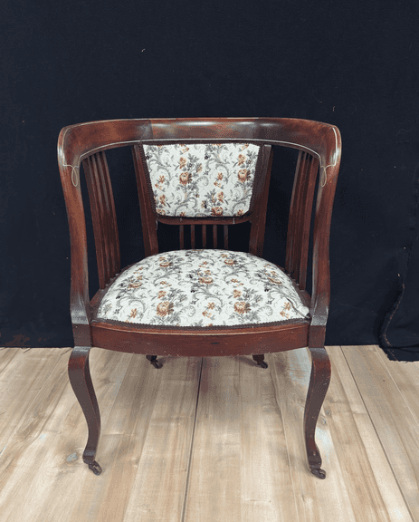 Bucket Chair