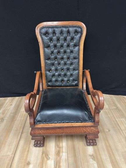 Vintage Notch Recliner