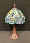 Tiffany-Style Table Lamp