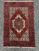 Gholtogh-Style Persian Rug