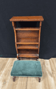 Kneeler