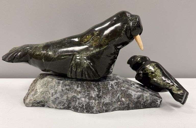 'Walrus' by William Merkuratsuk