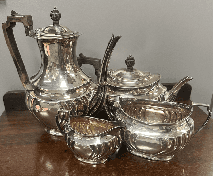 Jewelry, Silver, Brass, Glass and Ceramics - Closes Dec 9th