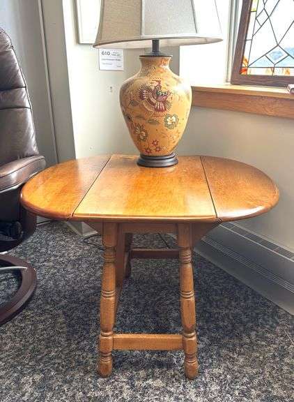 Solid Maple, Double Drop Leaf Table