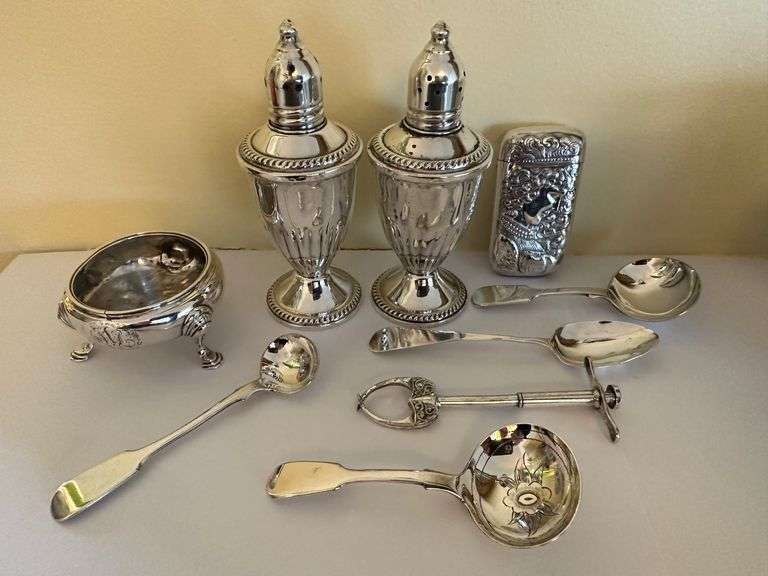 Various  silver and silver plate pieces