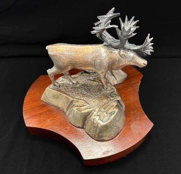 Presentation Caribou by Unknown Artist