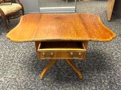Antique Duncan Phyfe Style Mahogany Double Drop Leaf Table