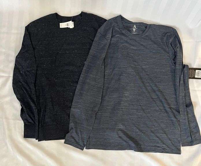 Two Men's (L) Longsleeve Shirts