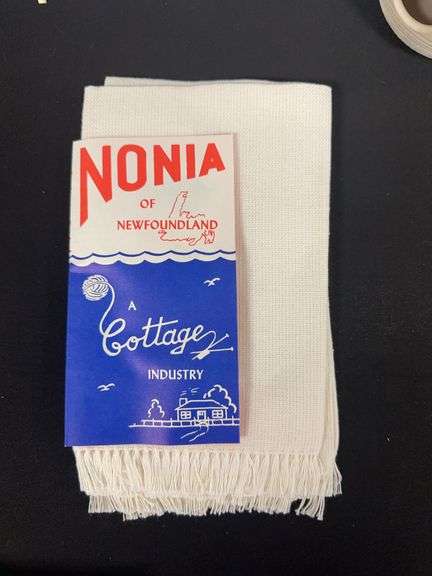 Nonia Napkins with Misc. Pewter