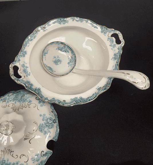 Wilkinson Arcadia Porcelain Soup Tureen with Ladle
