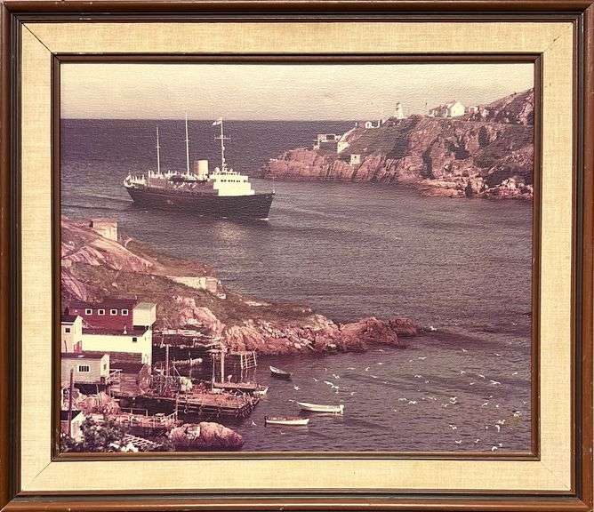 Boat entering the Narrows by Don Lane