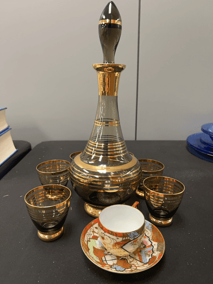 Gold Striped Decanter with Tumblers +