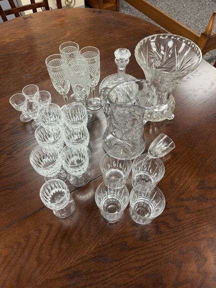 23 Piece Crystal Set