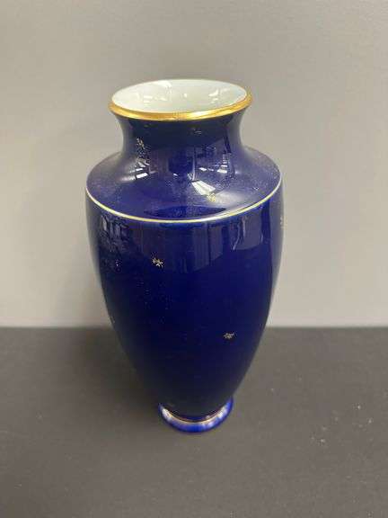 Gold-Gilded Sèvres Porcelain Vase