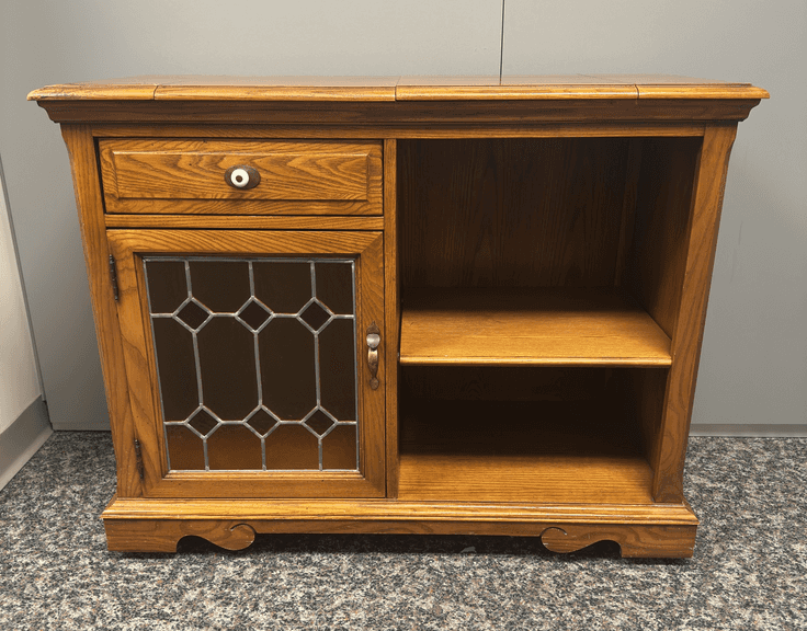 Sideboard with Opening Bar Top