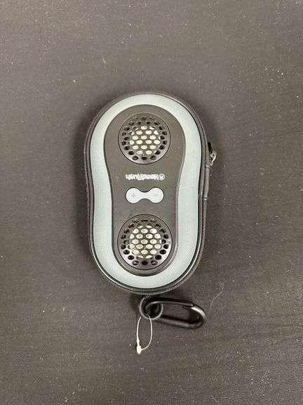 iPod Touch with Speaker Case