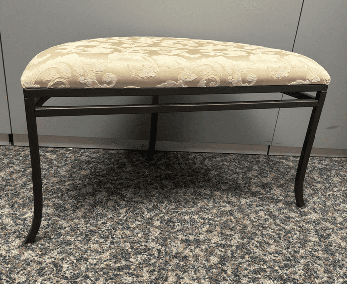 Demi-lune Bench