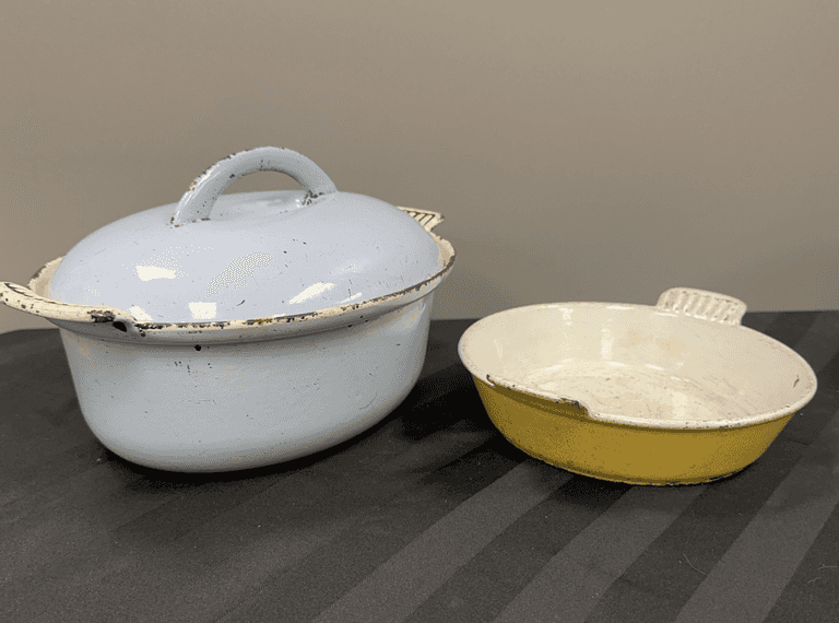 Club Colorcast Enamel Cast Iron Casserole with Lid and Cast Iron Au Gratin Dish
