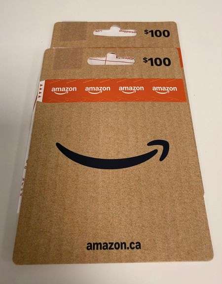 2 100.00 Amazon Gift Cards