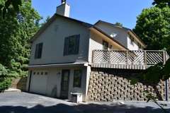15528 McDuffee Rd., Churubusco, IN