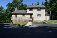 15528 McDuffee Rd., Churubusco, IN