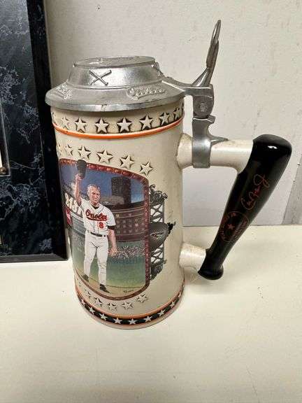 Cal Ripken Jr 2500 Consecutive Games Plaque & MLB Lidded Stein A League of his Own