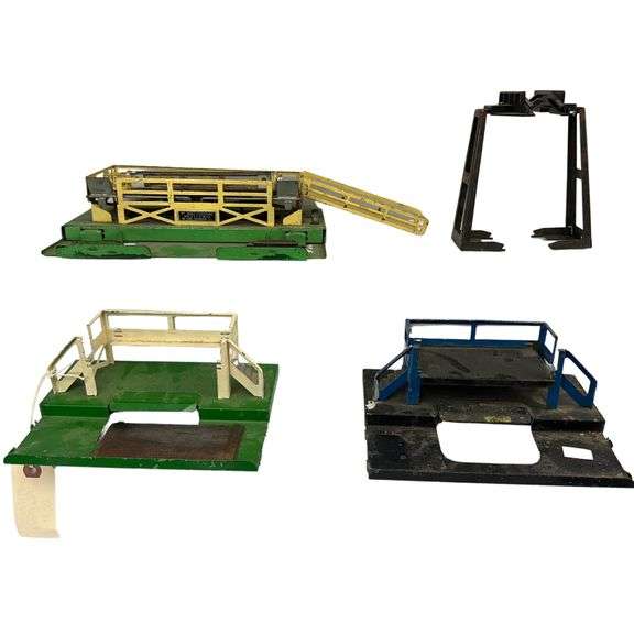 Lionel O Gauge Train Parts - 4 Metal Placard Holders For Tank Car (715-19)