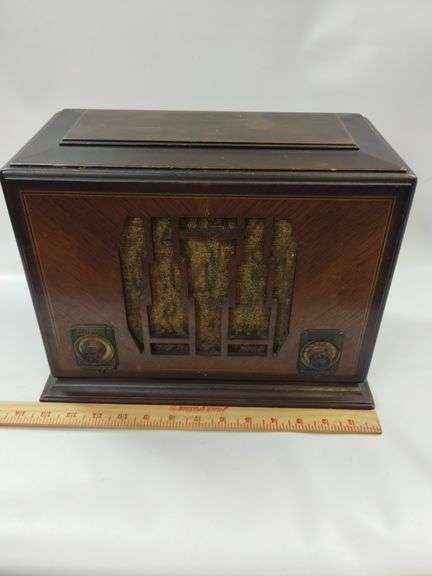 Silvertone 57D 1705 Vacuum Tube Radio Wood Case Short Wave 1930s Hums Glows