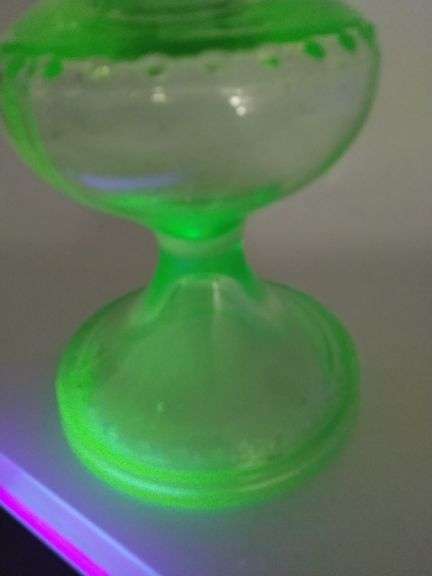 Pressed Glass EAPG Green Vaseline Uranium Oil Lamp